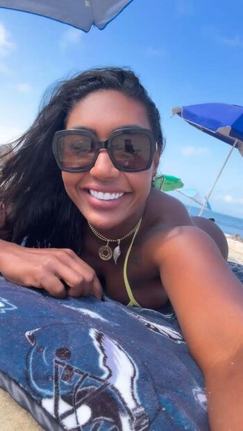 Elisangela Welburn