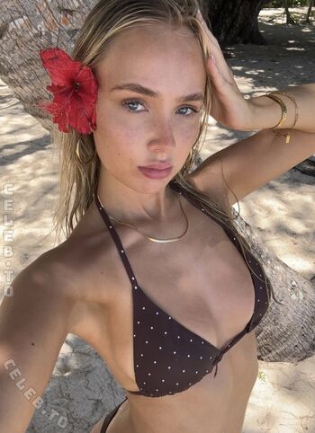 Emma Mac