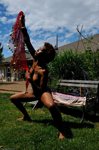 HippieGoddess