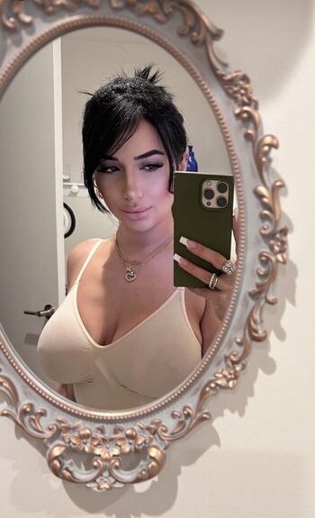 Jo.ashh